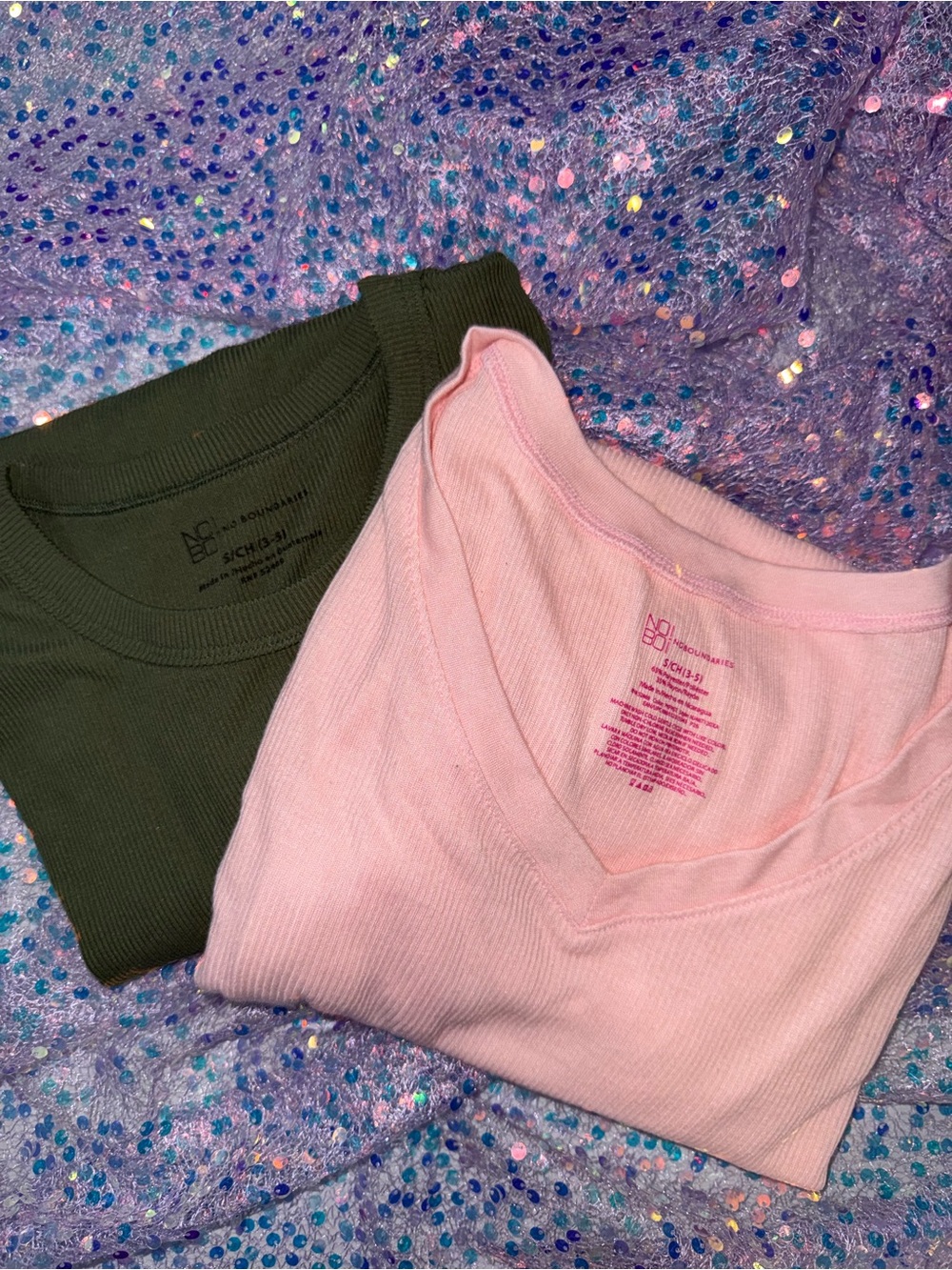 2864-No Boundaries Pink & Olive Green Ribbed V-Neck Ling Sleeve Tops